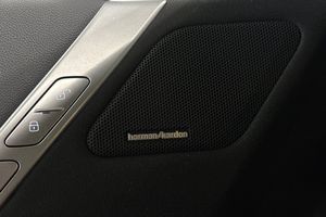BMW iX bild 15