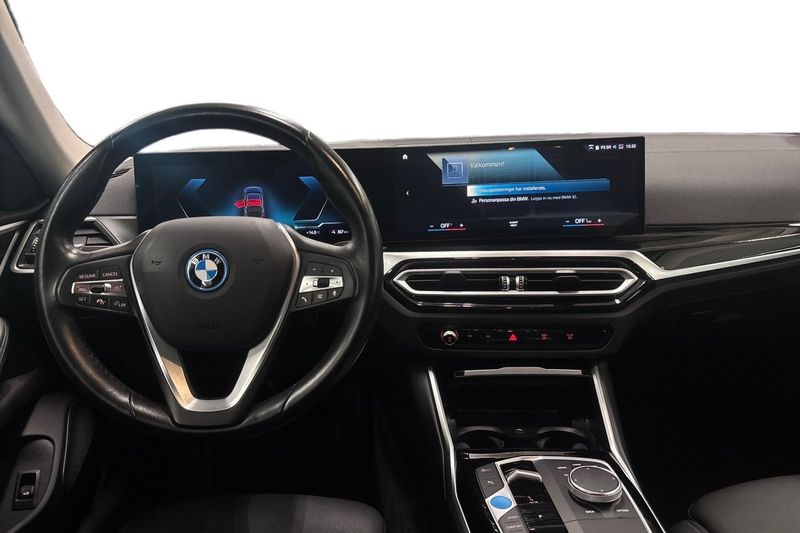 BMW i4 bild 8