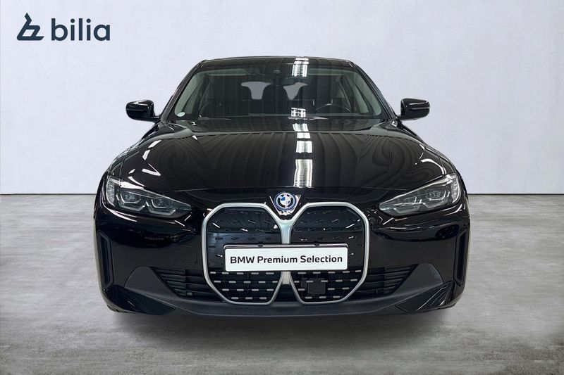 BMW i4 bild 5