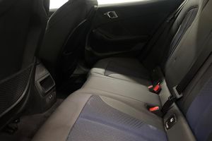 BMW 118 bild 11