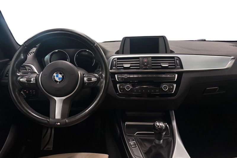 BMW 120 bild 8