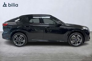 BMW iX2 bild 17