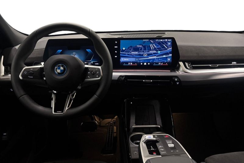 BMW iX2 bild 8