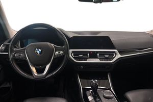BMW 320 bild 8