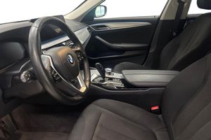 BMW 530 bild 12