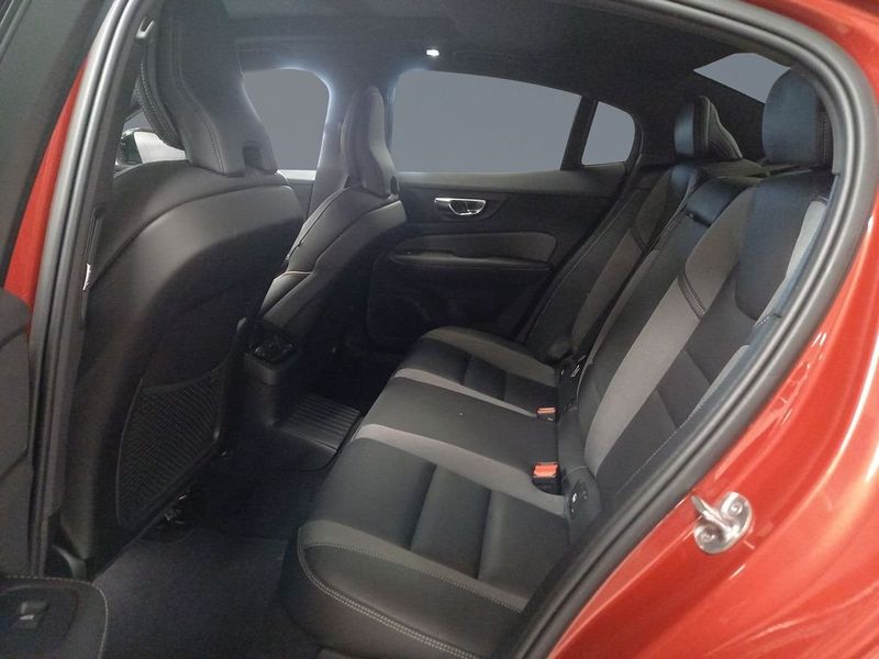Volvo S60 bild 9