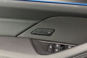 BMW i4 bild 16