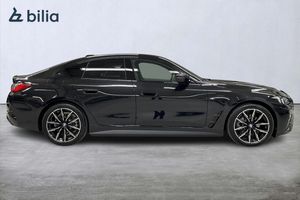 BMW i4 bild 15