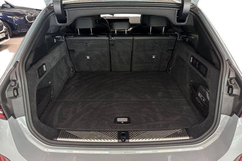 BMW 530 bild 10