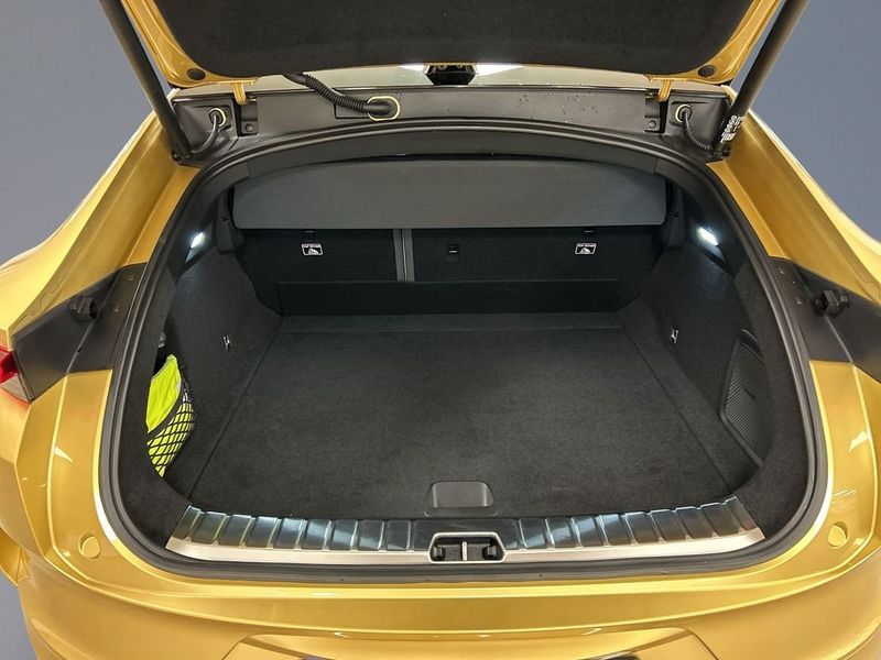 Polestar 4 bild 8