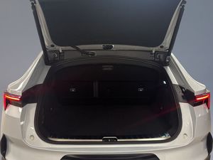 Polestar 4 bild 8
