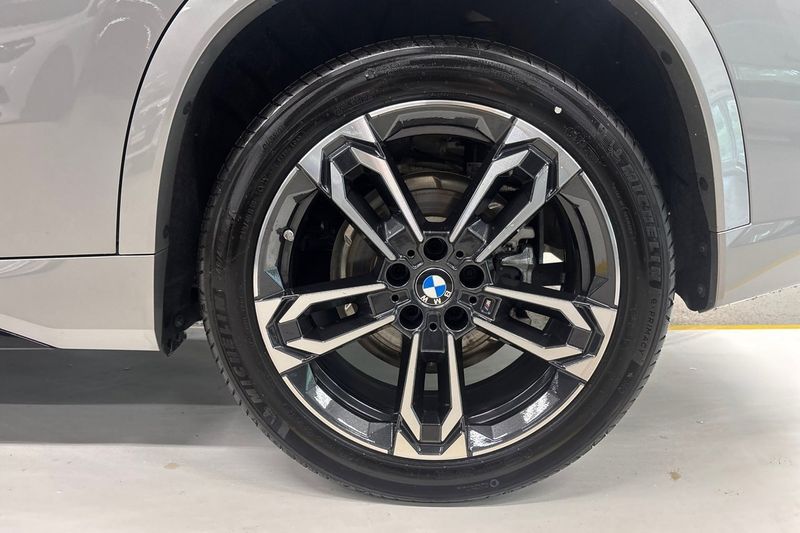 BMW X1 bild 15