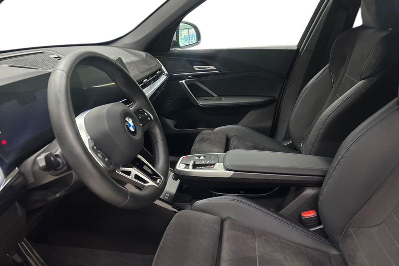 BMW X1 bild 12