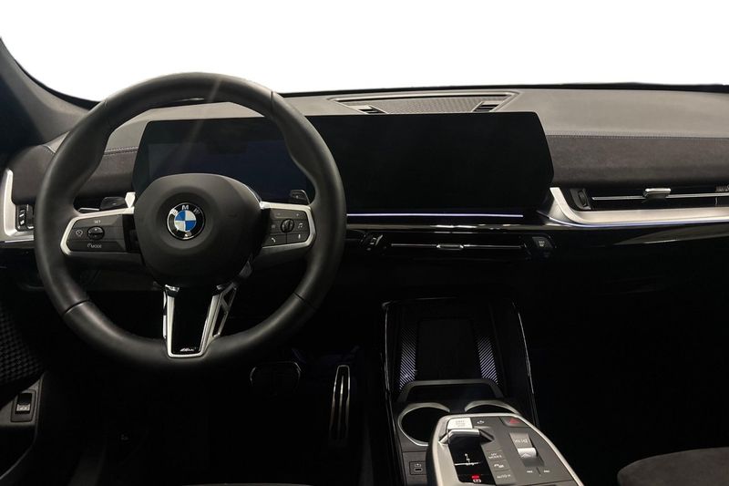 BMW X1 bild 8
