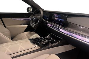 BMW i7 bild 6