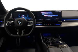 BMW 520 bild 8
