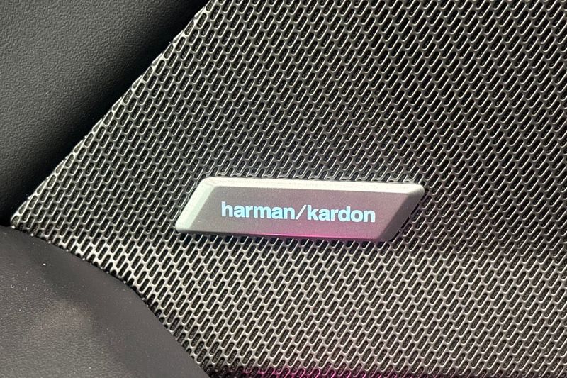 BMW 120 bild 16