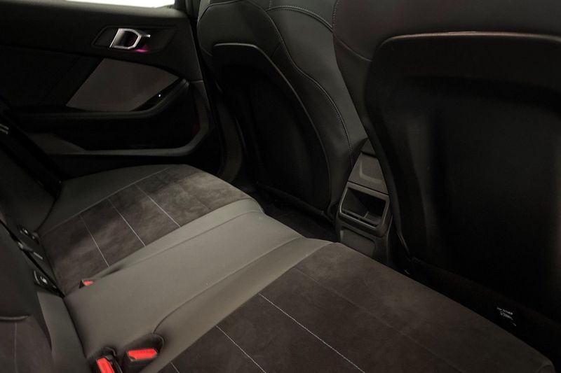 BMW 120 bild 7