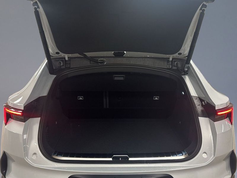 Polestar 4 bild 8