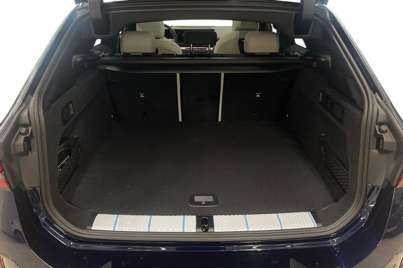 BMW 550 bild 10
