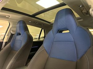 Lynk & Co 01 bild 12