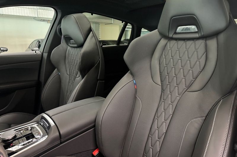 BMW X6 bild 18