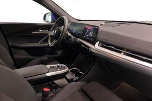BMW iX2 bild 6