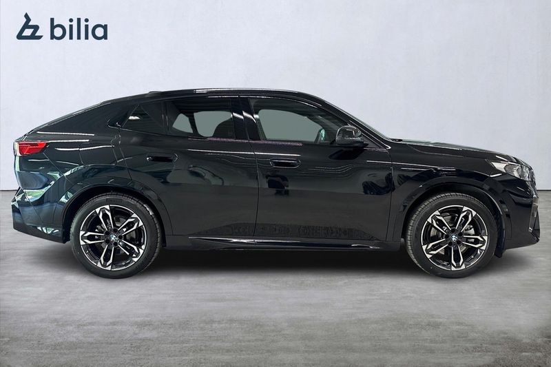 BMW iX2 bild 16