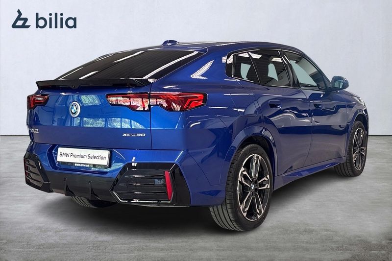 BMW iX2 bild 17