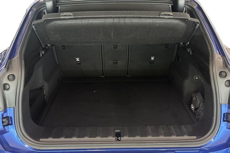 BMW iX2 bild 10