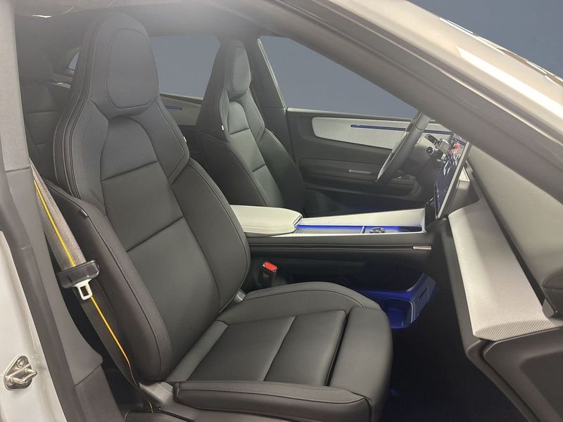 Polestar 4 bild 6