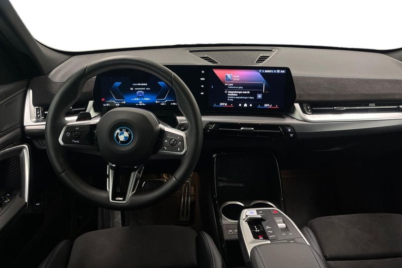 BMW iX2 bild 8