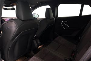 BMW iX2 bild 11