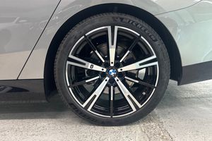 BMW 530 bild 16