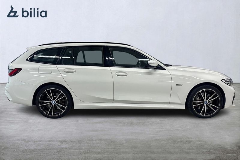 BMW 330 bild 16