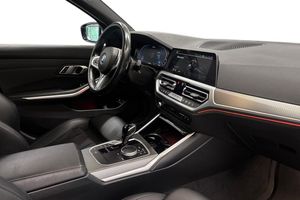 BMW 330 bild 6