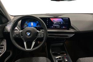 BMW 120 bild 8
