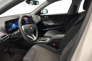 BMW 120 bild 12
