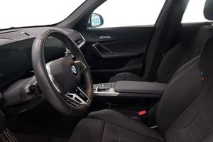 BMW X1 bild 12