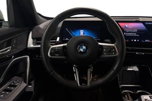 BMW X1 bild 9