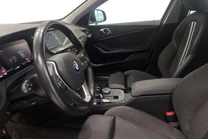 BMW 118 bild 12