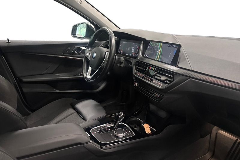 BMW 118 bild 6