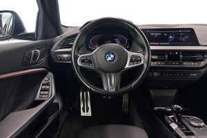 BMW 118 bild 9