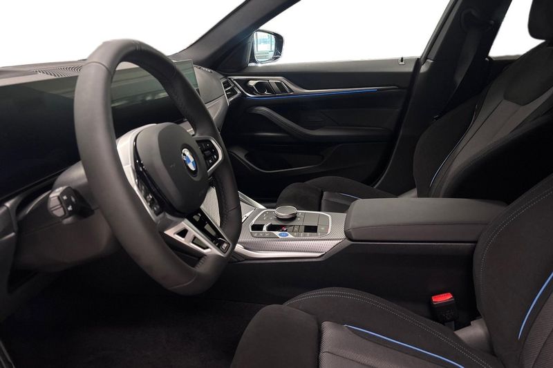 BMW i4 bild 12