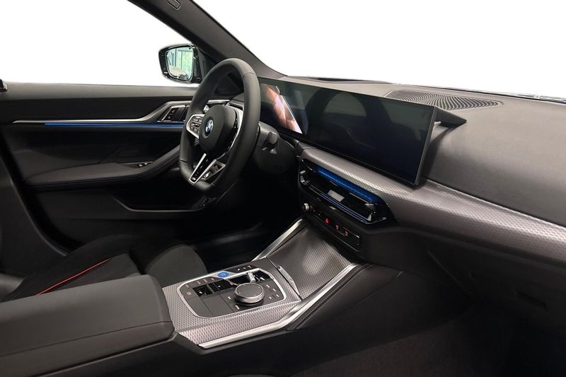 BMW i4 bild 6
