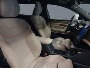 Volvo ES90 bild 8
