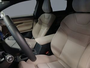 Volvo ES90 bild 7