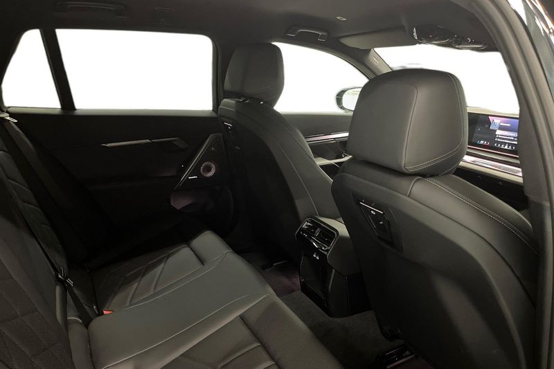 BMW 530 bild 7