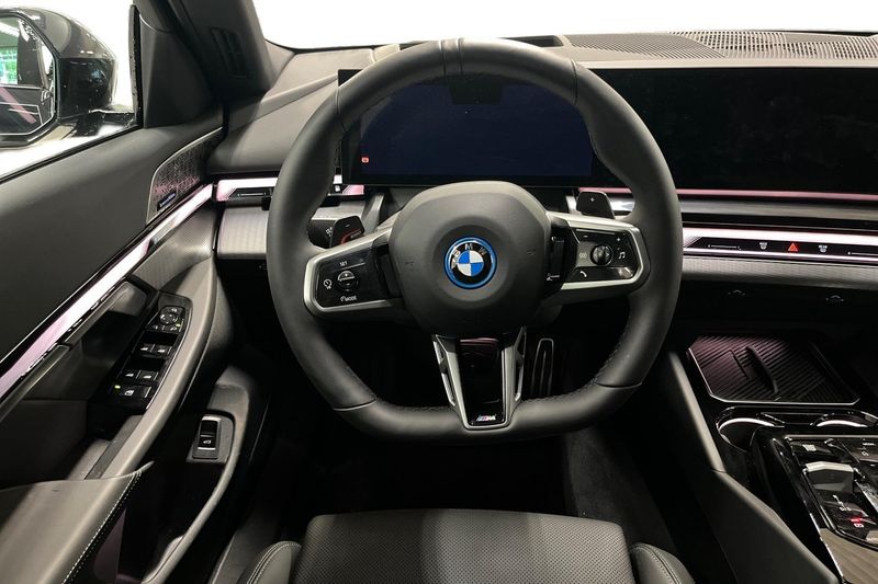 BMW 530 bild 9