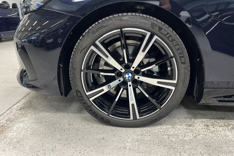 BMW 530 bild 15